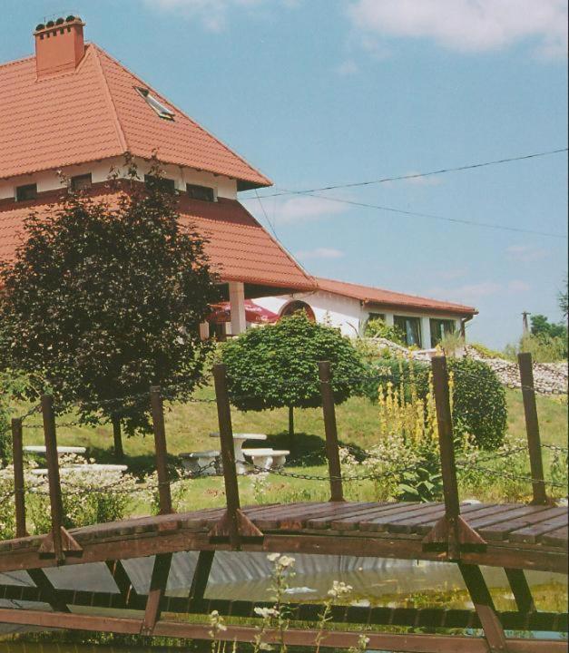 Zajazd Kosynier Wegrzce ภายนอก รูปภาพ